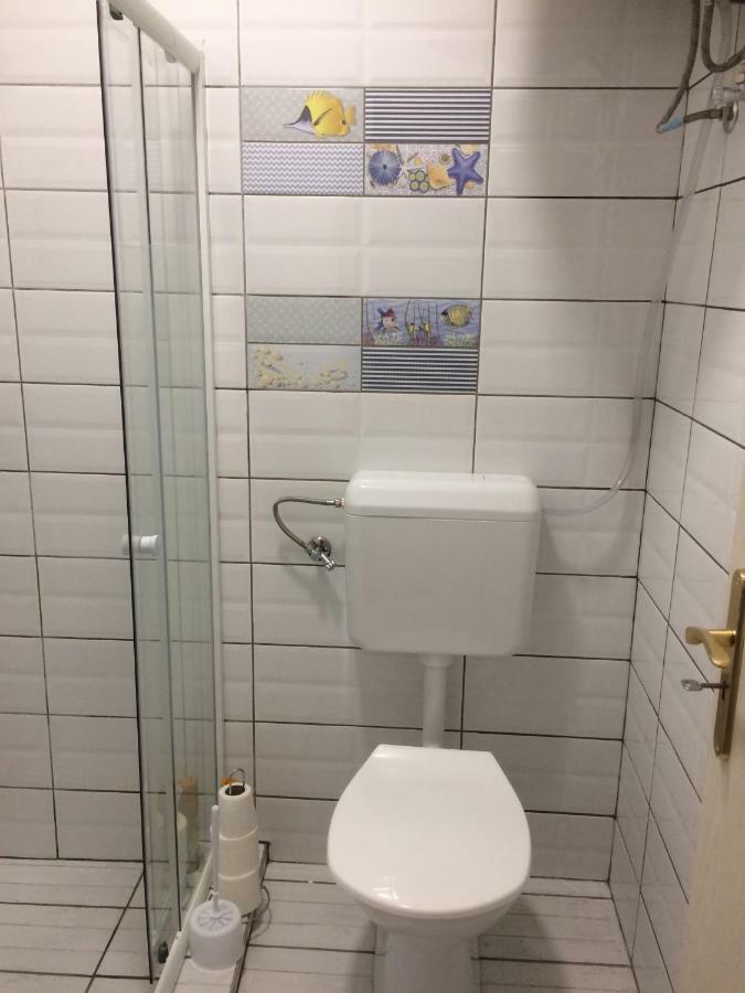 Teraszos Haz Hotel Балатонлеле Екстериор снимка